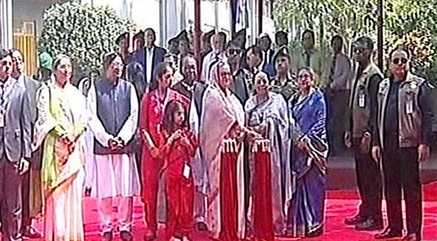 মির্জাপুরে শেখ হাসিনা