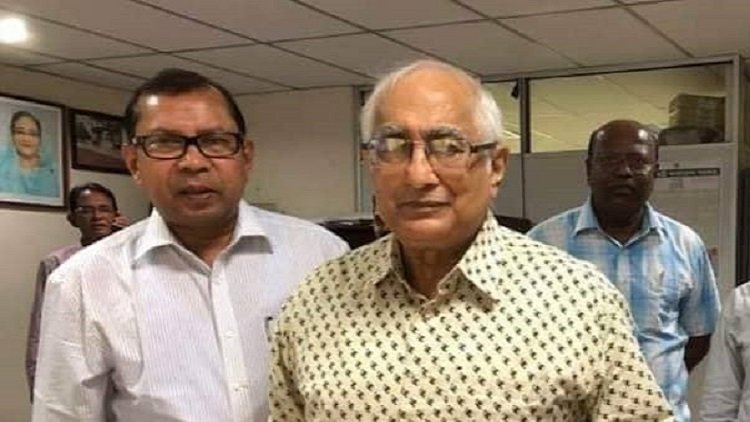 লেখকের  সঙ্গে ড. জামিলুর রেজা চৌধুরী