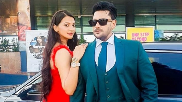 অনন্ত জলিল ও বর্ষা