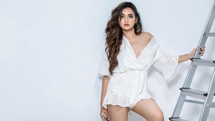 তানিয়া বৃষ্টি