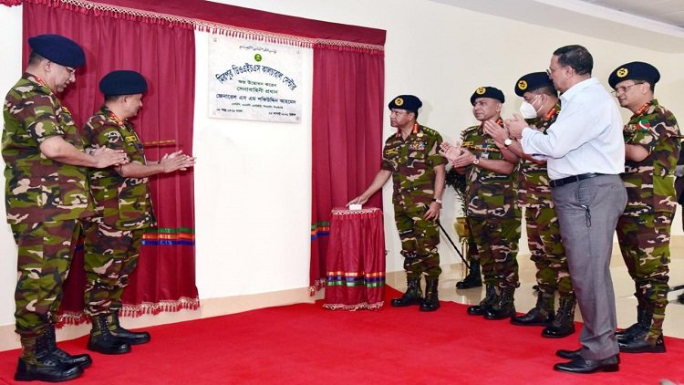 মিরপুর ডিওএইচএস কালচারাল সেন্টার উদ্বোধন করছেন সেনাবাহিনী প্রধান (ছবি-আইএসপিআর)